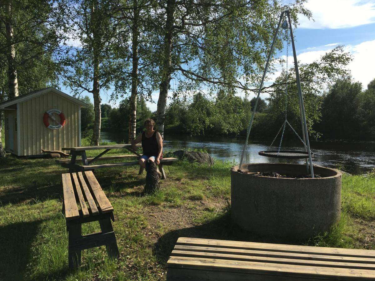 Sangis Motell Och Camping Eksteriør billede